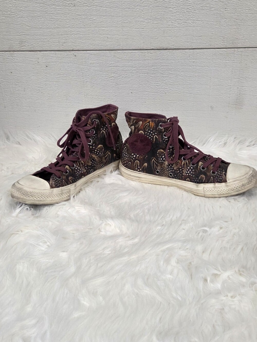 Converse High-Top Canvas Sneakers in Plum Feather Print 9 - Picture 6 of 13